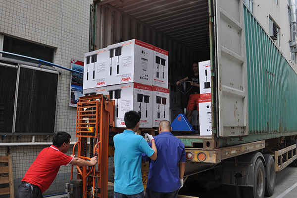 墨西哥客户定做400套有源音柱组合