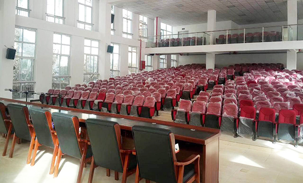 极悦娱乐多功能厅音响设备被四川高校采用