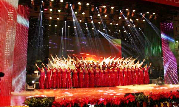 学校大礼堂安装专业舞台音响系统