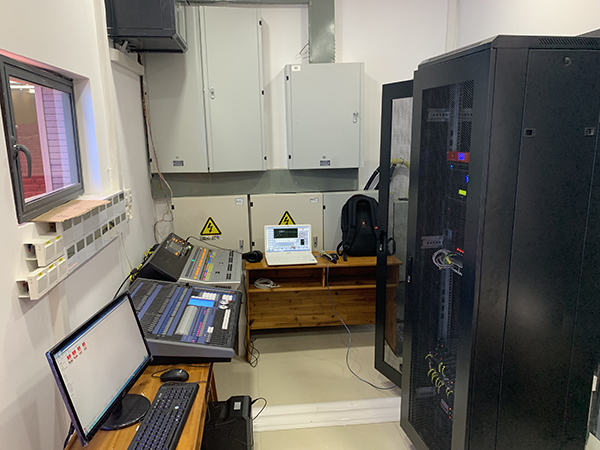 四川重庆朝阳中学剧场音响工程案例【极悦娱乐】