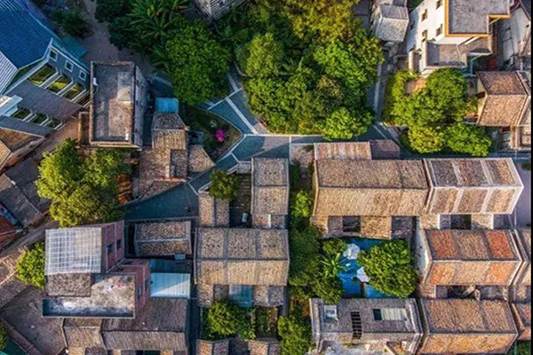 【旅游攻略】我在花山小镇,听见阳光跳动的音符