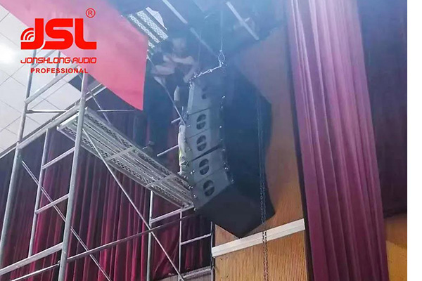 云南石林县县委党校多功能厅成功选用极悦娱乐双八寸线阵音箱系统