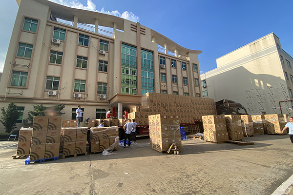 青海文化活动室设备配置项目启动,2000只专业音响成功发货!